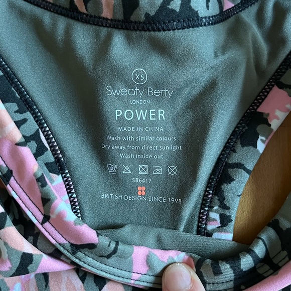 Sweaty Betty tank - Picture 3 of 3